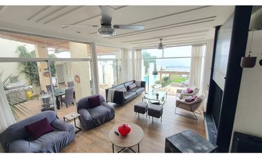 Venta Parcela de Agrado 5D con piscina en Hacienda Rinconada