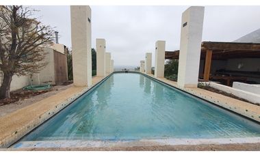 Venta Parcela de Agrado 5D con piscina en Hacienda Rinconada