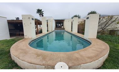 Venta Parcela de Agrado 5D con piscina en Hacienda Rinconada