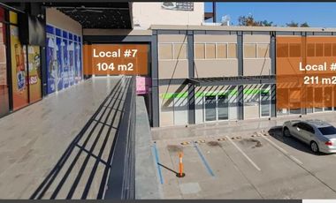 Locales en Renta en Plaza Centro 87 en frente de Parque 87 y a un lado de Autozone y Walmart Mexico 68
