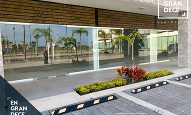 Locales Comerciales en Renta, Plaza Punto Marenna, Frente a Plaza Galerias Liverpool Marina Mazatlan, Anclada con Hotel Ibis, Restaurantes.