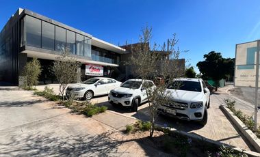 Local Comercial en Renta en Plaza Punto Areka - Zona La Primavera