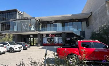 Local Comercial en Renta en Plaza Punto Areka - Zona La Primavera