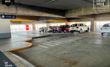 Locales en Renta Plaza Congreso, Sector Tres Rios, Blvd. Pedro Infante Corredor Automotriz, Ideal para restaurantes u oficinas. Estacionamiento Seguro