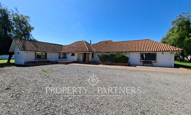 Gran casa en exclusivo condominio