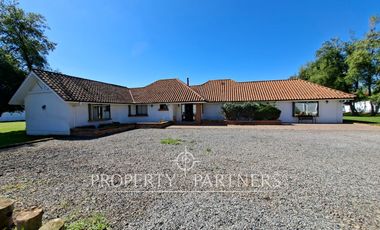 Gran casa en exclusivo condominio