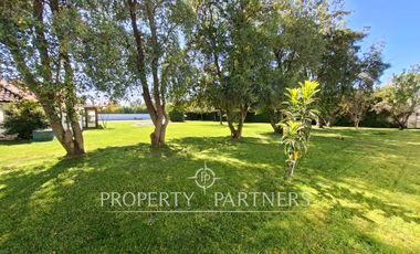 Gran casa en exclusivo condominio