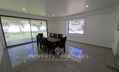 Gran casa en exclusivo condominio