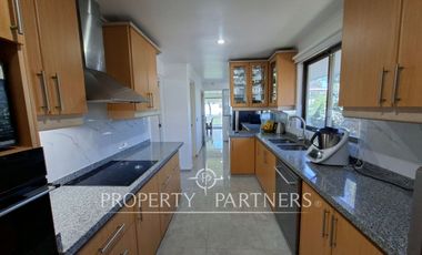 Gran casa en exclusivo condominio