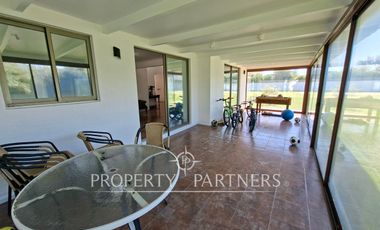 Gran casa en exclusivo condominio