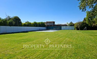 Gran casa en exclusivo condominio