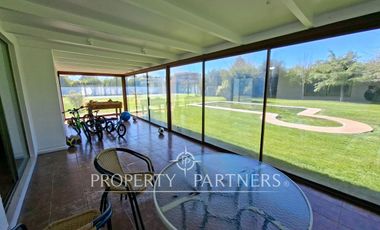 Gran casa en exclusivo condominio