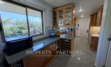 Gran casa en exclusivo condominio