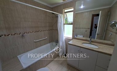 Gran casa en exclusivo condominio