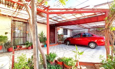 Gran Casa con Terreno Piscina y Bodega Venta Quinta Normal
