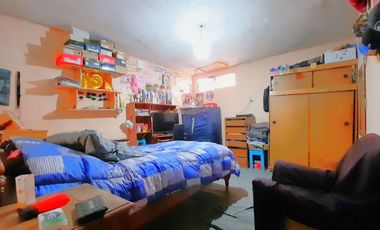 Gran Casa con Terreno Piscina y Bodega Venta Quinta Normal