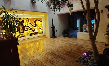 SE VENDE EXCELENTE CASA EN BOSQUES DE LAS LOMAS (V)