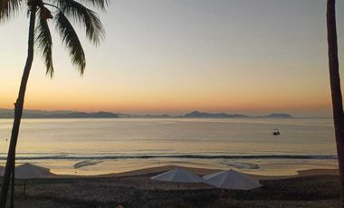 Manzanillo, Colima, Club Santiago Hermosa Casa Amueblada a Pie de Playa