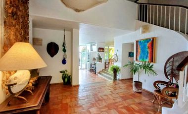 Manzanillo, Colima, Club Santiago Hermosa Casa Amueblada a Pie de Playa