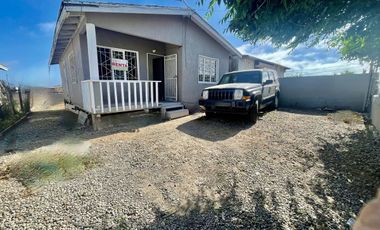 CASA EN RENTA ROSARITO