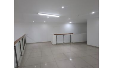 LOCAL COMERCIAL EN ARRIENDO EN EL CENTRO - LAS NIEVES