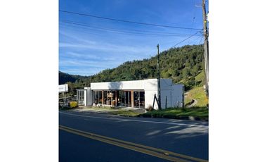 Apto- Local en venta en El Retiro, Antioquia.