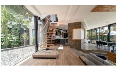 Casa en Venta en El Poblado