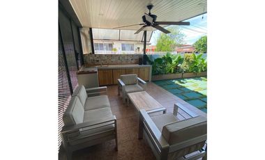 BETANIA / LA GLORIA / 530M / 4 HABITACIONES / 3 PARKING / TERRAZA