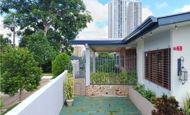 BETANIA / LA GLORIA / 530M / 4 HABITACIONES / 3 PARKING / TERRAZA