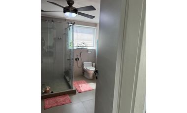 BETANIA / LOS ANGELES / 484M / 4 HABITACIONES / 4 PARKING / 2 NIVELES