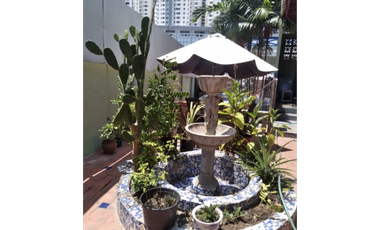 BETANIA / LOS ANGELES / 470M / 3 HABITACIONES / 3 PARKING / PISCINA