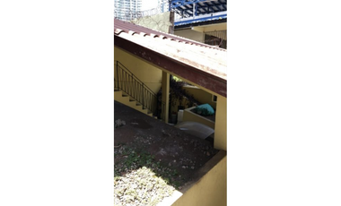 BETANIA / LOS ANGELES / 470M / 3 HABITACIONES / 3 PARKING / PISCINA