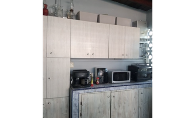 BETANIA / LOS ANGELES / 470M / 3 HABITACIONES / 3 PARKING / PISCINA