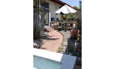 BETANIA / LOS ANGELES / 470M / 3 HABITACIONES / 3 PARKING / PISCINA