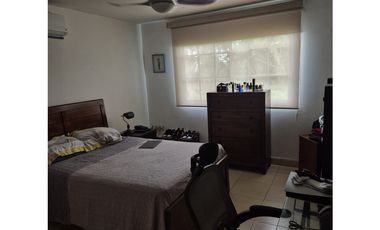 CONDADO DEL REY / CRYSTAL SPRING / 289M / 3 HABITACIONES / 2 PARKING