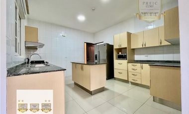 SE VENDE CASA UNIFAMILIAR EN VILLA VALENCIA, COSTA SUR (MC)