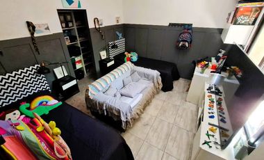 Departamento Tipo Casa en venta en Lanus Oeste