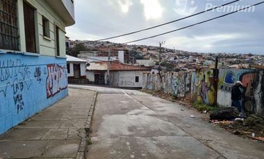 Terreno Construccion  en Venta en Pio Baroja / Castillo