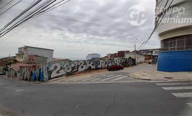 Terreno Construccion  en Venta en Pio Baroja / Castillo