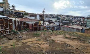 Terreno Construccion  en Venta en Pio Baroja / Castillo