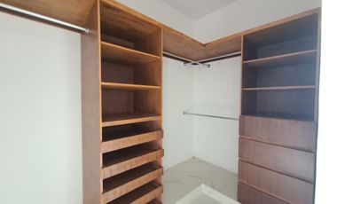 Casa en Venta en Lomas de la Rioja | con gran jardín