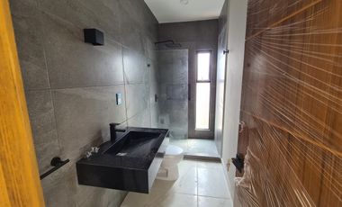 Casa en Venta en Lomas de la Rioja | con gran jardín