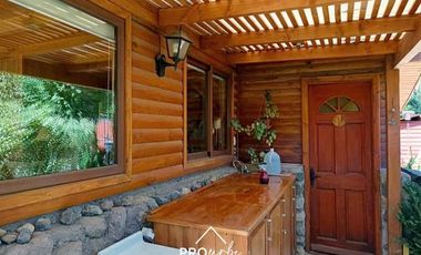 Casa en Venta en Chalet Estilo Suizo, 2 pisos, 3 dormitorios, Piscina, El Ingenio, San Jose de Maipo