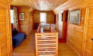 Casa en Venta en Chalet Estilo Suizo, 2 pisos, 3 dormitorios, Piscina, El Ingenio, San Jose de Maipo