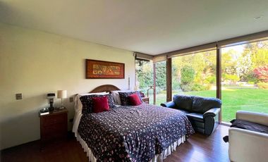 CASA EN PASAJE CERRADO / MALL SPORT