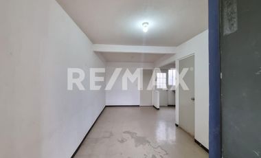 CASA EN VENTA EN CASA DE UNA PLANTA - (3)