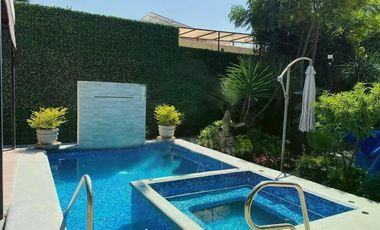 Casa en Venta en los Gonzales, los Siller, Saltillo, Coahuila, Vive el lujo y comfort de esta hermosa quinta sin alejarse de la ciudad.