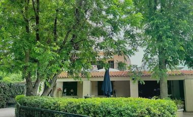 Casa en Venta en los Gonzales, los Siller, Saltillo, Coahuila, Vive el lujo y comfort de esta hermosa quinta sin alejarse de la ciudad.