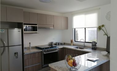 CASA EN VENTA EN CIUDAD MESETA QUERETARO GNM