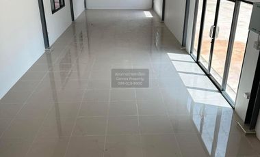 For Rent Building, warehouse for rent , high floor , wide frontage , Tha Sao , Krathum Baen , Samut Sakhon , CX-132352